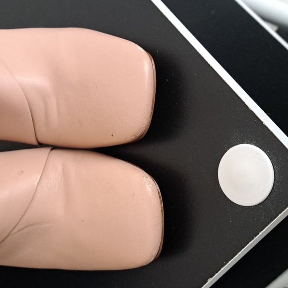 NINE WEST BOOTIES - Picture 3 of 8